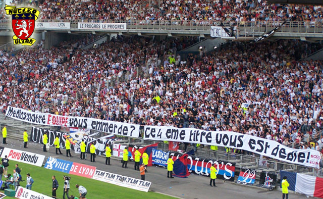 http://i34.servimg.com/u/f34/11/14/17/19/lyon-n10.jpg