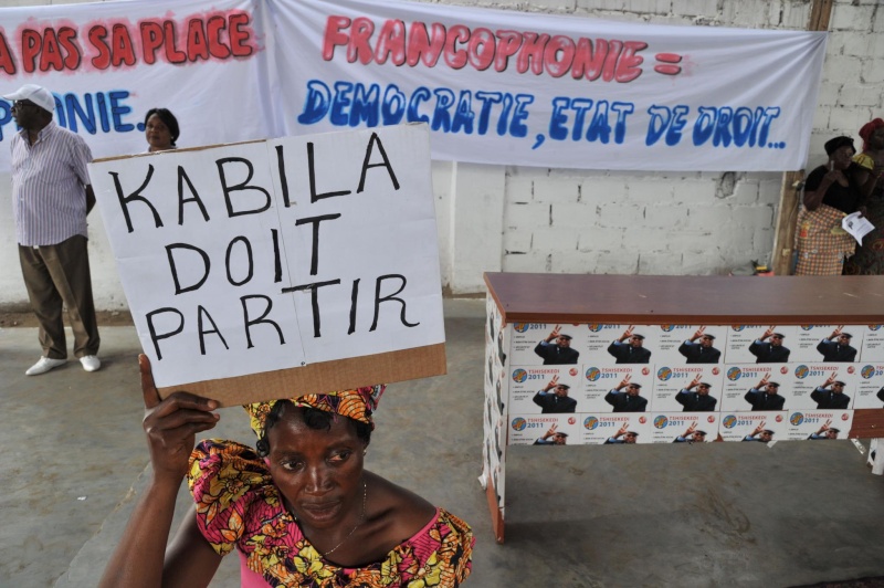 rencontre etienne tshisekedi et francois hollande